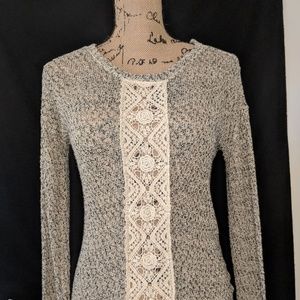 Top / Tunic /lightweight sweater